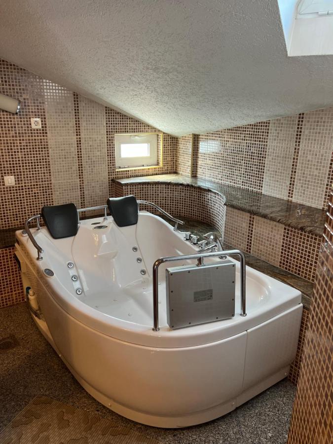 Hotel Royal Bijelo Polje Eksteriør bilde